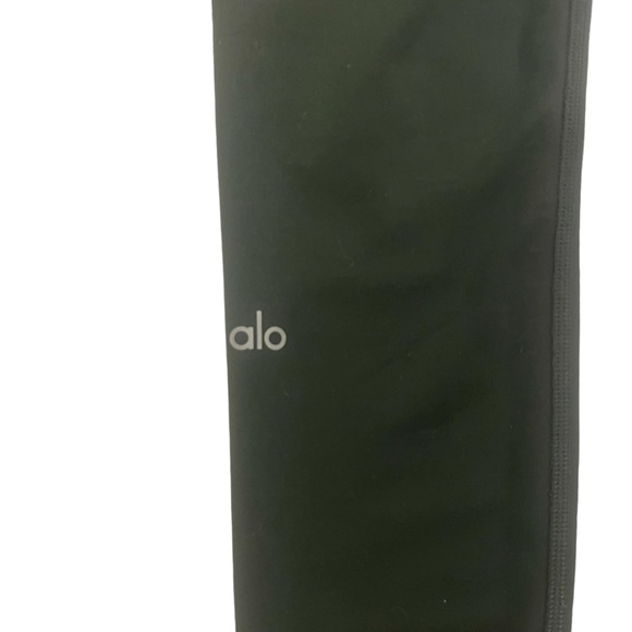 Alo Yoga High Waisted Airbrush Legging in Anthracite Grey - Picture 7 of 10